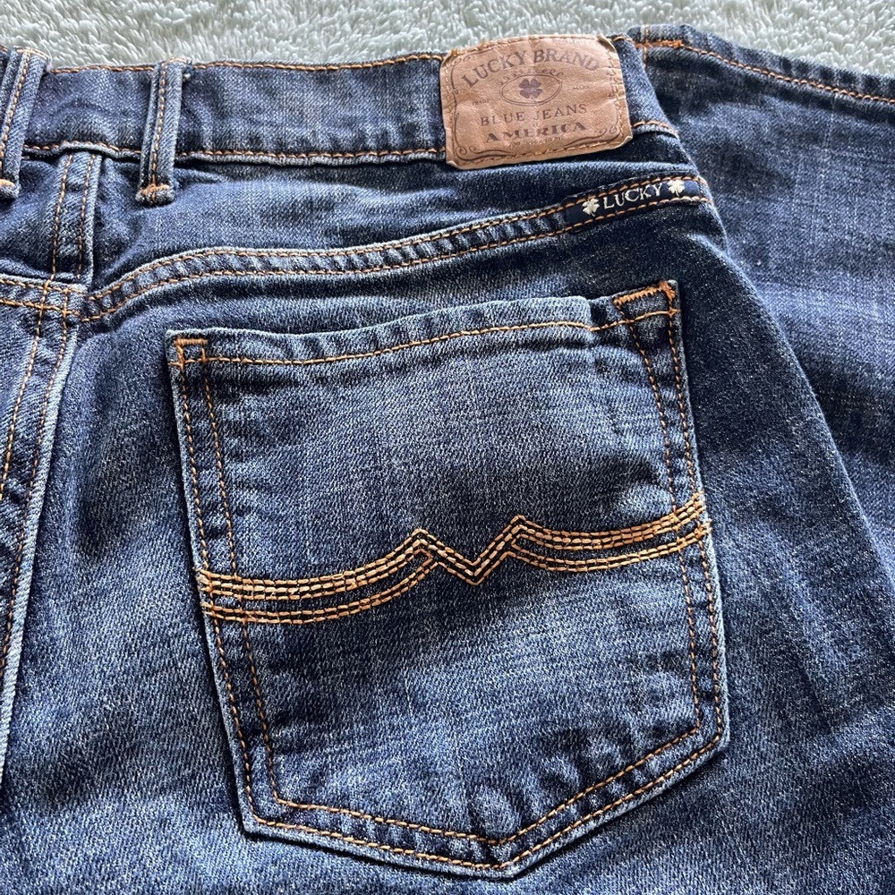 Lucky Brand “Sweet’N Crop” Blue Jeans - Picture 6 of 7